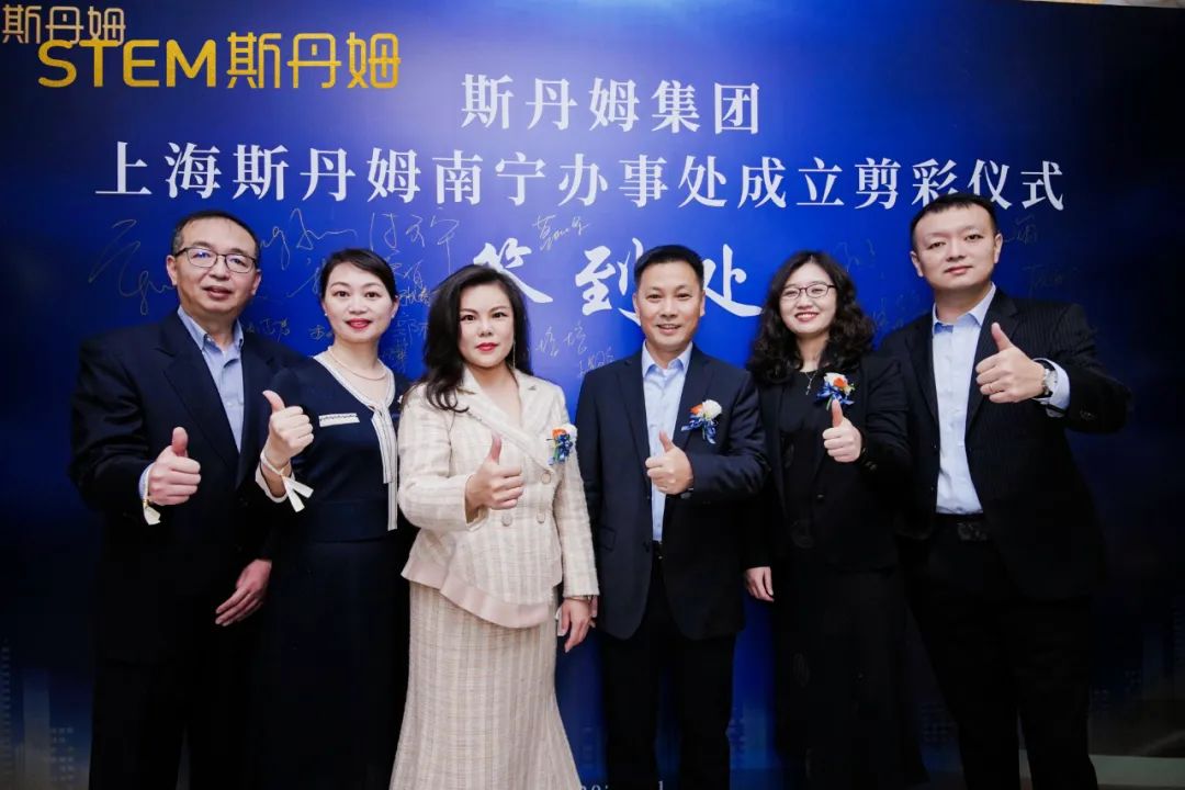 d118dab0115f9b97cc81183d4bd28da5.jpg